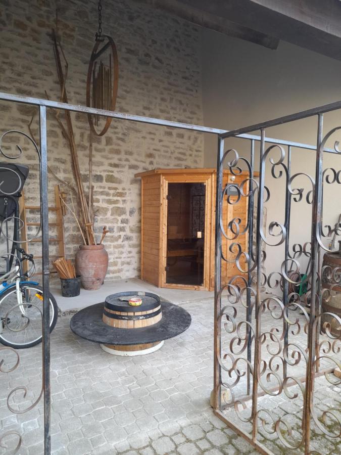 Le Vieux Pressoir Διαμέρισμα Saint-Germain-lès-Arlay Εξωτερικό φωτογραφία